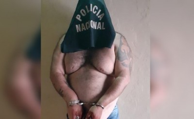 Detenido tras ir a averiguar si fue denunciado por agredir a su pareja