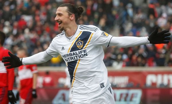 'Ibra' recibe una millonaria propuesta del AC Milan