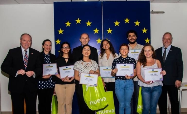 HOY / Jóvenes fueron reconocidos en el concurso gastronómico “Tembi’u Europa”