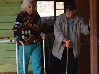"Adoptá un abuelo", la emotiva campaña de un hogar de ancianos