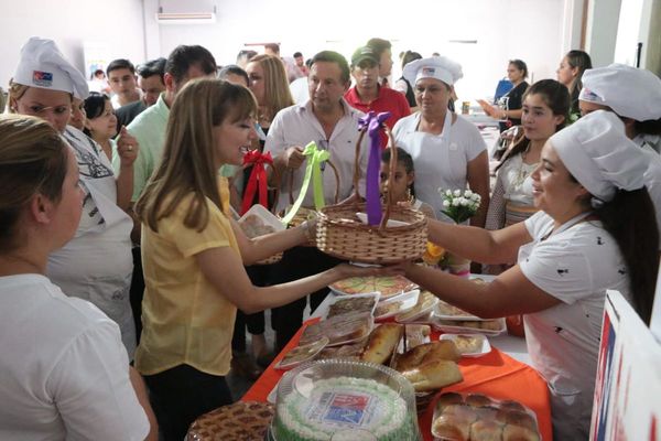 “Feria de Oportunidades” llegó a San Pedro