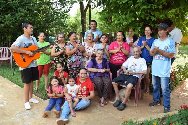 Una muestra de amor verdadero: una pareja cumplió 73 años de casados - Nacionales - ABC Color