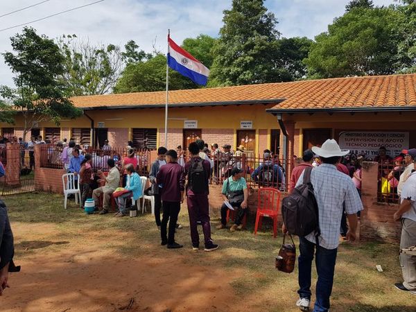 Toman local de la Supervisión Educativa de Yhú - Nacionales - ABC Color