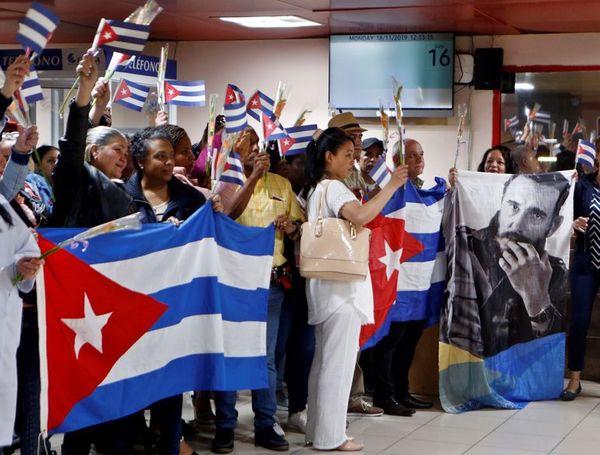 Médicos cubanos en Latinoamérica: ¿solidaridad o intromisión? - Mundo - ABC Color