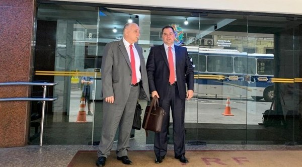 Defensa de Cartes confía en obtener respuesta positiva sobre habeas corpus - ADN Paraguayo