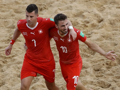Suiza vence a EE.UU en su estreno