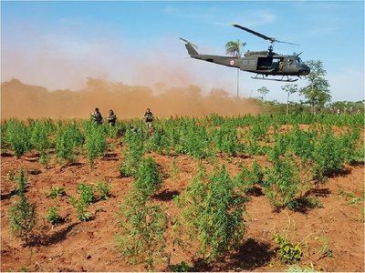 Helicóptero cayó por falla del motor, afirman desde la Fuerza Aérea