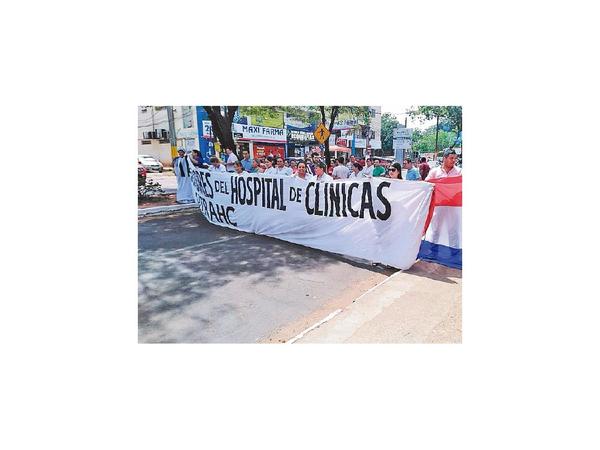 Por recorte presupuestario de Clínicas, harán manifestación