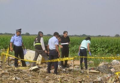 Encuentran un cadáver a orillas de la  Costanera - Judiciales y Policiales - ABC Color