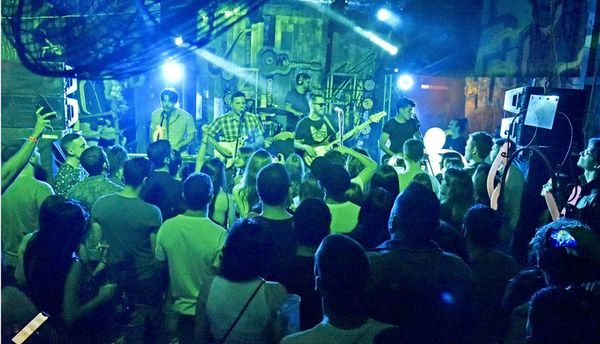 LaNuestra se lanza a una gira - Artes y Espectáculos - ABC Color