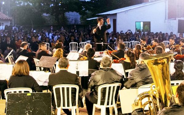 OSCA culmina su ciclo de conciertos en Loma Pytã - Artes y Espectáculos - ABC Color