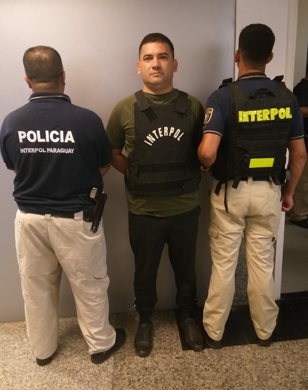 Extraditan a EE. UU. a ciudadano paraguayo detenido por lavado de dinero » Ñanduti
