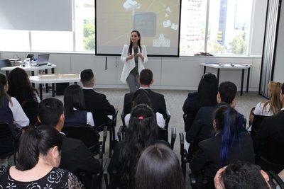 Culmina programa de educación financiera
