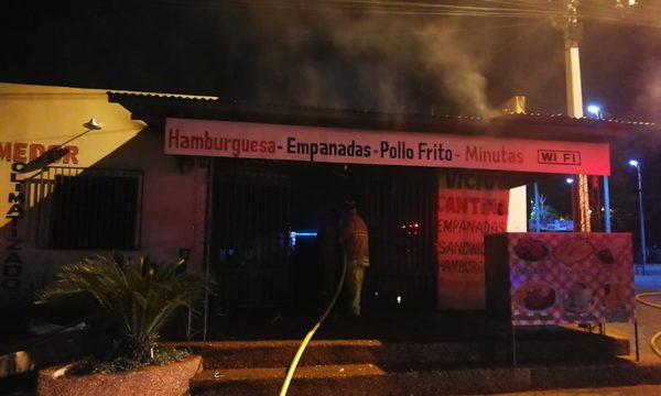Local se incendia en CDE