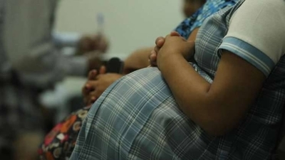 HOY / Embarazo adolescente tendrá un abordaje intersectorial, el objetivo es reducirlo en menores de 19 años