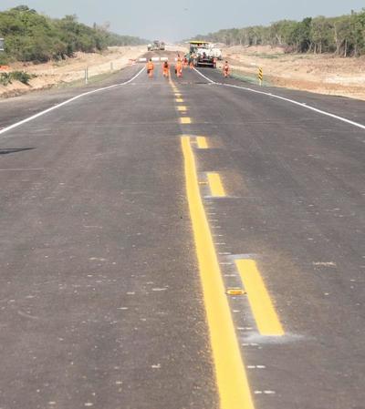 Gobierno habilita nuevo tramo asfaltado de la bioceánica en Alto Paraguay