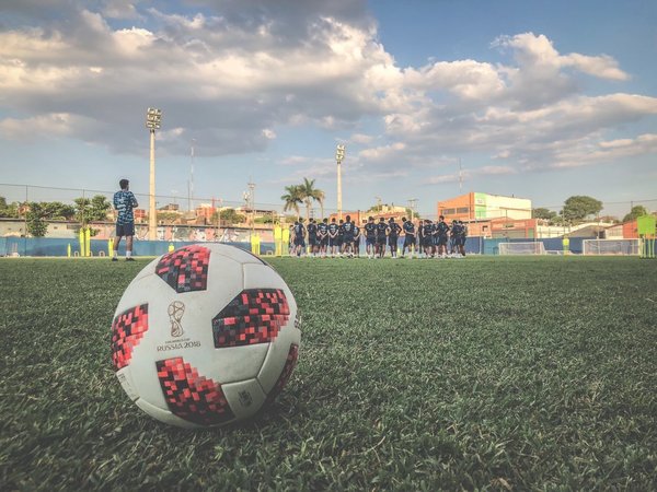 ¿Cerro Porteño cambiará de esquema en Para Uno?