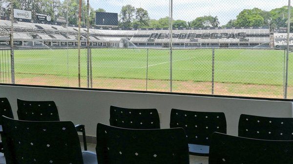 El palco de Para Uno para la directiva de Cerro