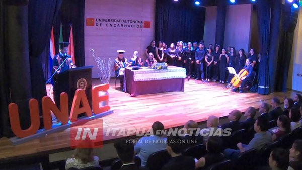 ENTREGAN IMPORTANTE DISTINCIÓN AL PROFESOR STEFANO GAZZOLA