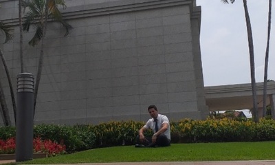 Dani Tres visitó el templo de los “Mormones”