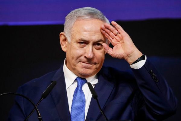 Netanyahu dará batalla, pero su situación es cada vez más imposible - Mundo - ABC Color