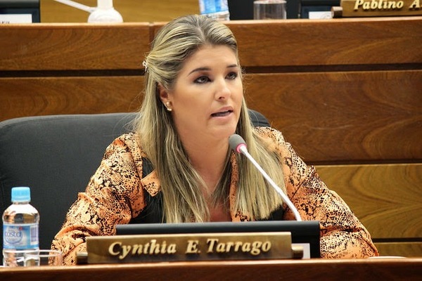 Detienen a la exdiputada Cynthia Tarrago en EEUU acusada de blanqueo de dinero » Ñanduti