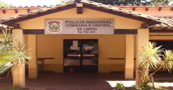 Raptan y roban avei a una pareja de docentes