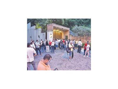 Sigue vigente la  orden de prisión contra HC en Brasil