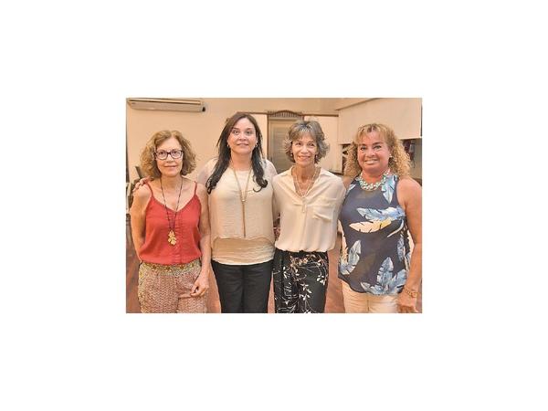 Encuentro de amigas norteamericanas