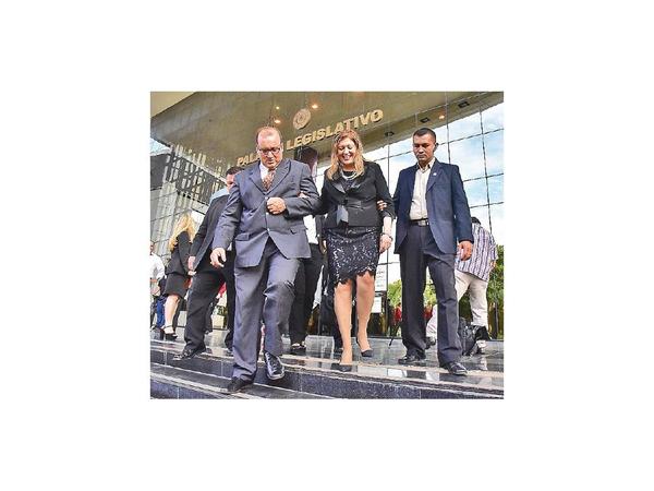 Oficialismo pone bajo lupa actuación de fiscala general