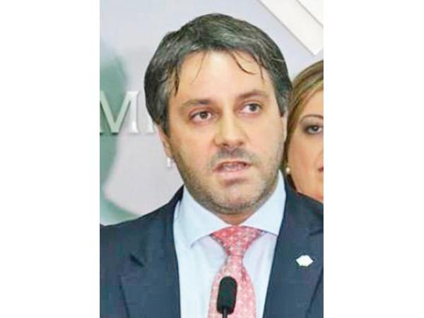 Fiscal refiere que ex diputada y esposo serán juzgados en los Estados Unidos