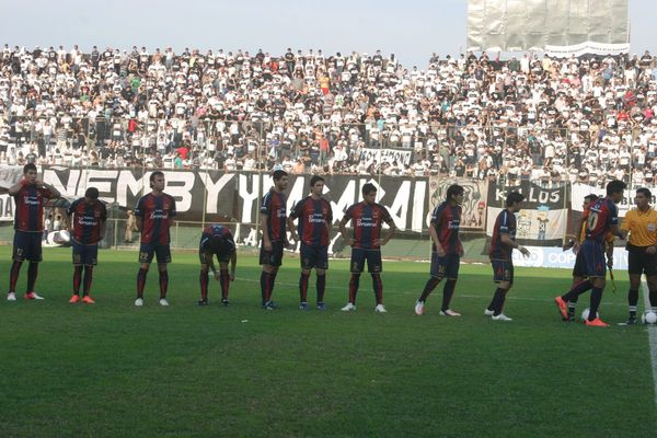 Todo el superclásico en números estadísticos