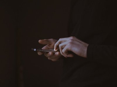 Advierten sobre sistema de estafa a través de llamadas internacionales
