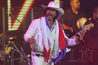 Marco Antonio Solís ofreció un gran show en Asunción