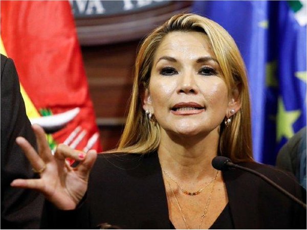 Presidenta interina promulga ley para unas nuevas elecciones en Bolivia