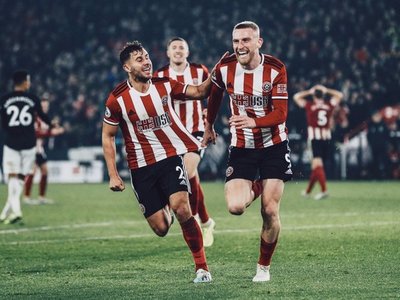 McBurnie frustra la remontada del Manchester United