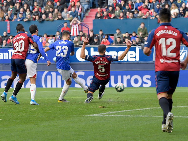 Athletic de Bilbao superó a Osasuna de visitante