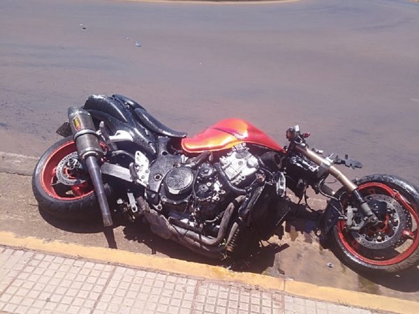 Motociclista fallece en la Costanera de Encarnación