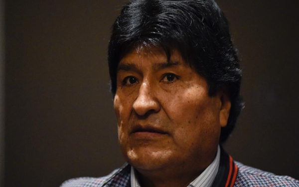 Ministro del Interior de Bolivia prometió encarcelar a Evo Morales