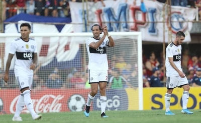 HOY / Roque, el tercer jugador en hacer cuatro goles en un clásico