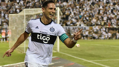 Con un Roque intratable, Olimpia se impone en el clásico