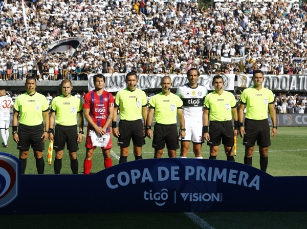 Olimpia iguala a Cerro en el historial de clásicos