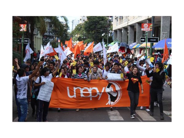 Desidia municipal puede dejar a 167.300 niños sin almuerzo
