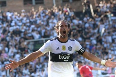 Olimpia goleó a Cerro Porteño por 4-2 y se quedó con el clásico » Ñanduti