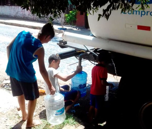 Ayer a la tarde, la Essap restituyó bomba averiada la semana pasada - Economía - ABC Color