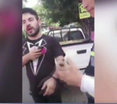Ebrio a volante condujo en contramano y amenazó a agentes de tránsito - Paraguay.com