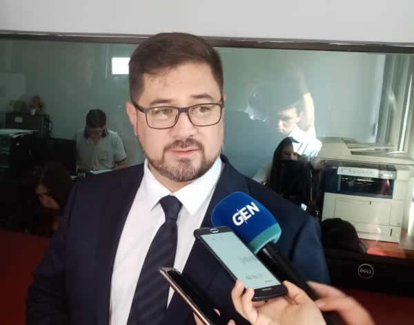 Abogado de Cartes confía que causa contra su cliente será desestimada