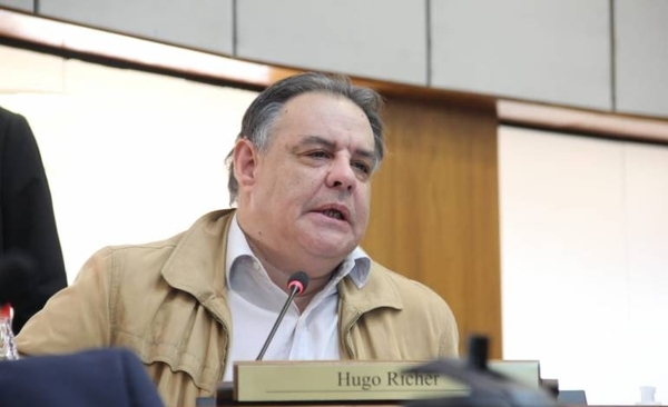 HOY / Pedido contra Cartes puede ser una jugada política, según Richer