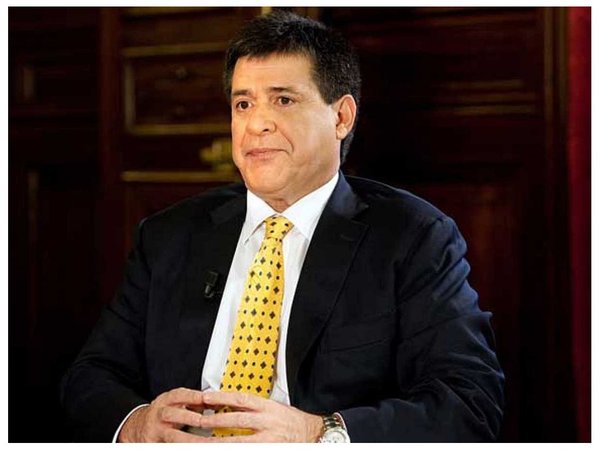 Cartes pide ser investigado por la justicia paraguaya