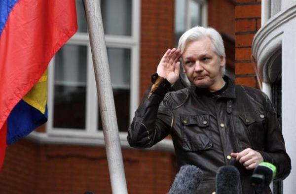 Assange podría morir en prisión si no recibe atención médica, dicen doctores | .::Agencia IP::.